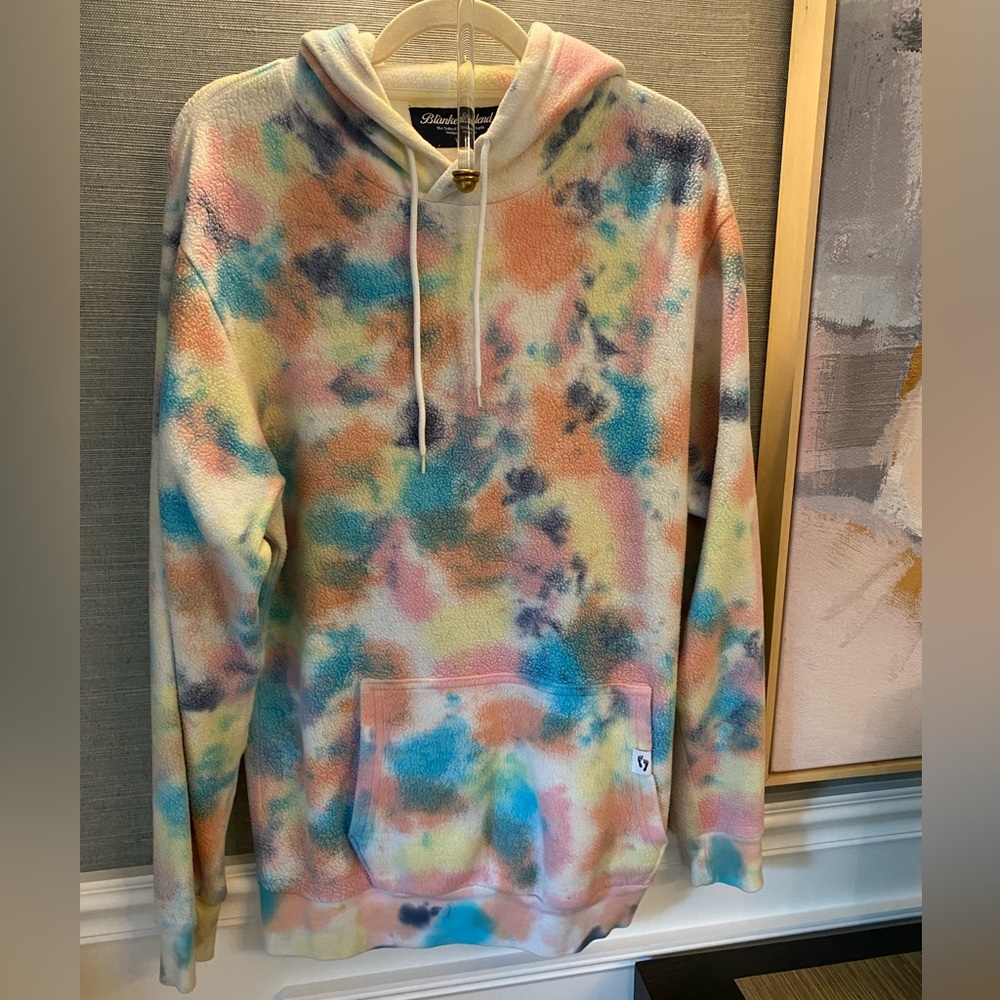 FEAT Tie Dye Blanket Blend Woman's Hoodie, Size L
